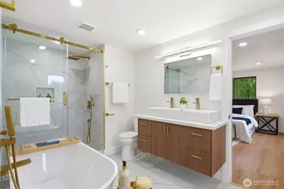 7801 NE 133rd Place, Kirkland, WA 98034 - Photo 17