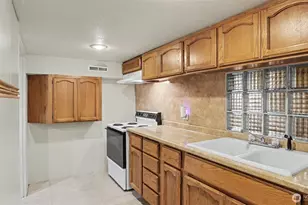 5958 35th Ave SW, Seattle, WA 98126 - Photo 17