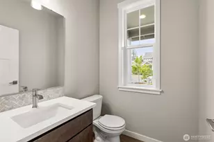 9011 Wyatt Ct SE, Tumwater, WA 98501 - Photo 11