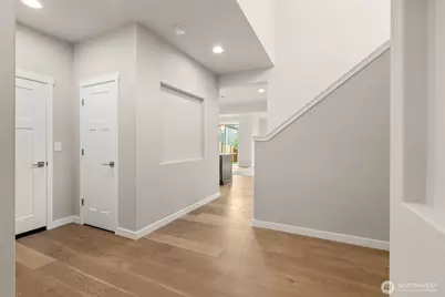 9011 Wyatt Court SE, Tumwater, WA 98501 - Photo 5
