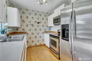 14019 146th Ave SE, Renton, WA 98059 - Photo 13