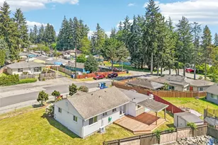 3425 NE 7th Pl, Renton, WA 98056 - Photo 29