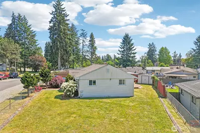 3425 NE 7th Place, Renton, WA 98056 - Photo 27