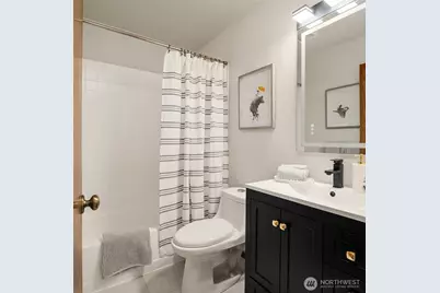 10336 NE 201st Place, Bothell, WA 98011 - Photo 29
