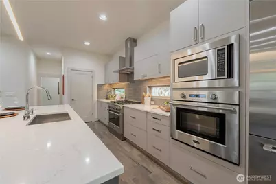 3034 NE 89th Street, Seattle, WA 98115 - Photo 7