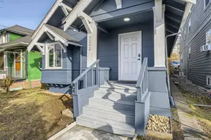 5242 11th Ave NE, Seattle, WA 98105 - Photo 3