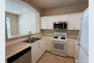23979 SE 7th Lane, Sammamish, WA 98074 - Photo 9