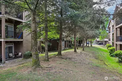 18930 Bothell Everett Hwy #E301, Bothell, WA 98012 - Photo 27