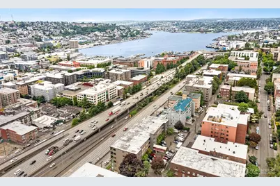 400 Melrose Avenue E #204, Seattle, WA 98102 - Photo 27
