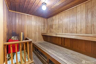 400 Melrose Avenue E #204, Seattle, WA 98102 - Photo 23