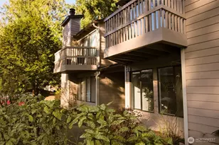 1555 Union Ave NE, Renton, WA 98059 - Photo 1