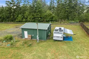 14105 288th St E, Graham, WA 98338 - Photo 9