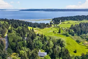 146 E Welcher Rd, Coupeville, WA 98239 - Photo 3