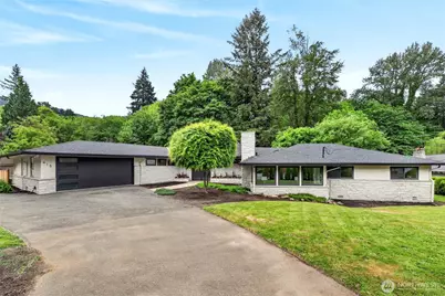 415 Front Street S, Issaquah, WA 98027 - Photo 1