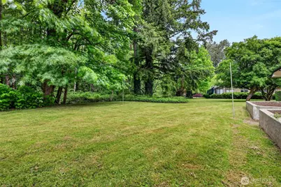415 Front Street S, Issaquah, WA 98027 - Photo 35