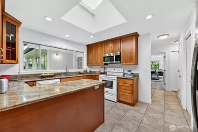 415 Front Street S, Issaquah, WA 98027 - Photo 9
