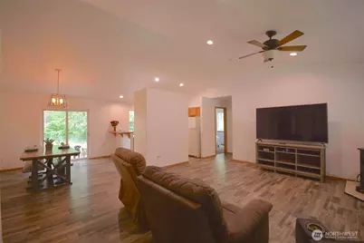 18431 Rampart Drive SE, Yelm, WA 98597 - Photo 9