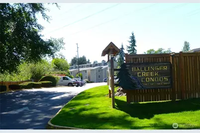 19857 25th Avenue NE #102, Shoreline, WA 98155 - Photo 1