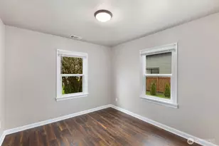 1009 E Orange Ave, Burlington, WA 98233 - Photo 19