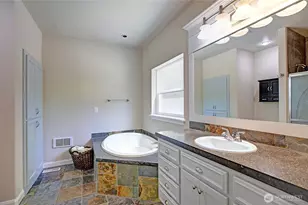 308 Ridgelawn Pl, Camano Island, WA 98282 - Photo 31