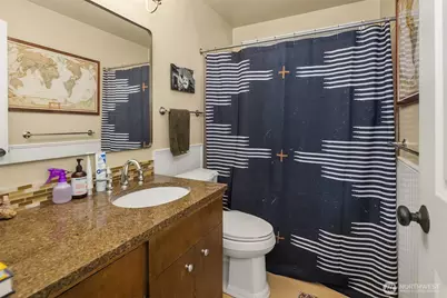 2215 W Raye Street, Seattle, WA 98199 - Photo 15