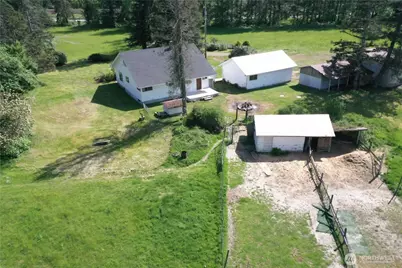 38013 US 2, Sultan, WA 98294 - Photo 29