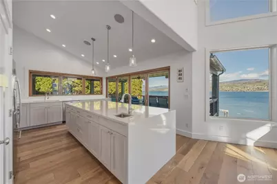 21 Grace Lane, Chelan, WA 98816 - Photo 5