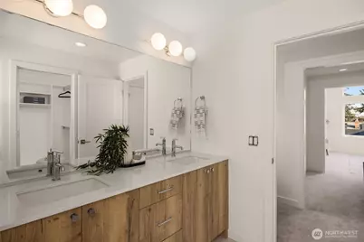 8327 A 12th Avenue NW, Seattle, WA 98117 - Photo 21