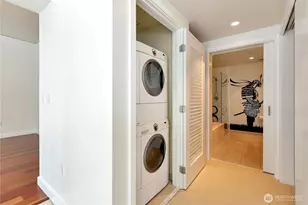 909 5th Ave, Seattle, WA 98104 - Photo 19