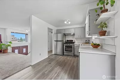 11314 E Ibberson Drive, Everett, WA 98208 - Photo 9