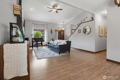 5124 NW Cannon Circle, Silverdale, WA 98383 - Photo 9