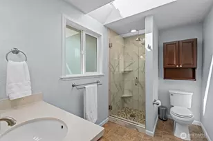 10429 34th Dr SE, Everett, WA 98208 - Photo 13