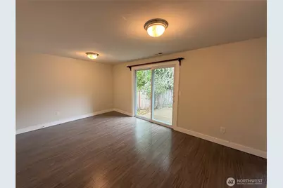 8820 Prentice Avenue, Gig Harbor, WA 98332 - Photo 9