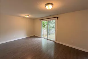 8820 Prentice Ave, Gig Harbor, WA 98332 - Photo 9