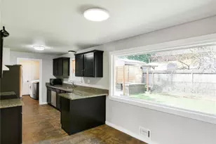 2802 S 304th St, Federal Way, WA 98003 - Photo 9