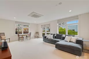 1 Ward St, Seattle, WA 98109 - Photo 23