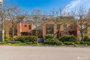 1 Ward St, Seattle, WA 98109 - Photo 31