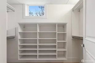 1 Ward St, Seattle, WA 98109 - Photo 19