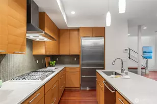 1 Ward St, Seattle, WA 98109 - Photo 11