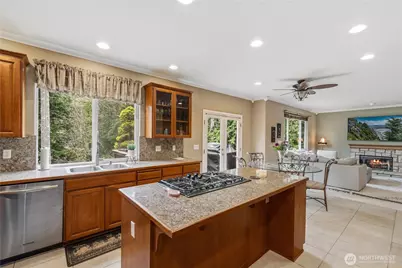 11215 29th Street SE, Lake Stevens, WA 98258 - Photo 11