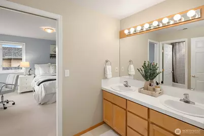 6606 Fairway Avenue SE, Snoqualmie, WA 98065 - Photo 35