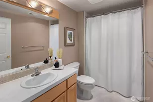6606 Fairway Ave SE, Snoqualmie, WA 98065 - Photo 33