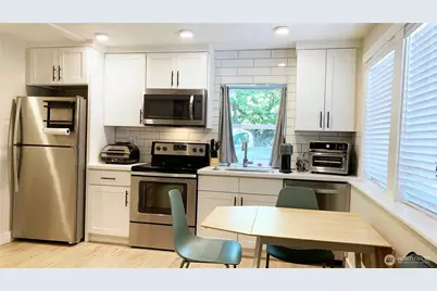 1609 E Columbia Street, Seattle, WA 98122 - Photo 11