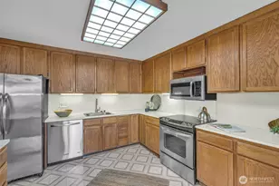 601 S 227th St, Des Moines, WA 98198 - Photo 13