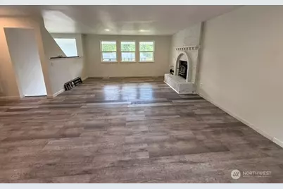 11407 240th Avenue Ct E, Buckley, WA 98321 - Photo 9