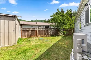 8324 Golden Valley Blvd, Maple Falls, WA 98266 - Photo 25