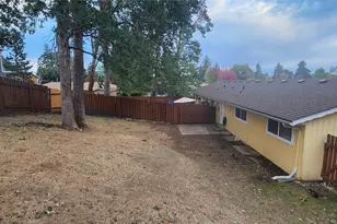 11901 Ainsworth Ave S, Tacoma, WA 98444 - Photo 23