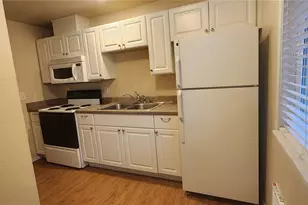 11901 Ainsworth Ave S, Tacoma, WA 98444 - Photo 5