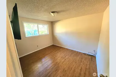 11901 Ainsworth Avenue S, Tacoma, WA 98444 - Photo 21