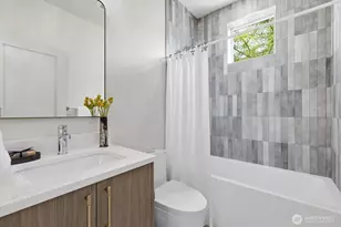 2007 Minor Ave E, Seattle, WA 98102 - Photo 29